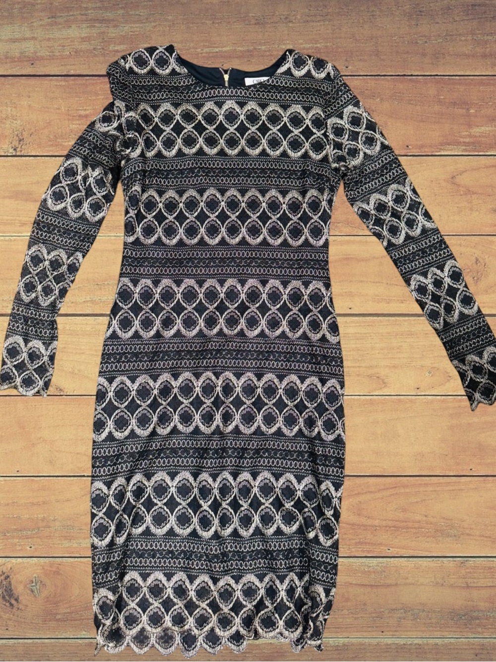 Black and Gold Pattern Long Sleeve Dress